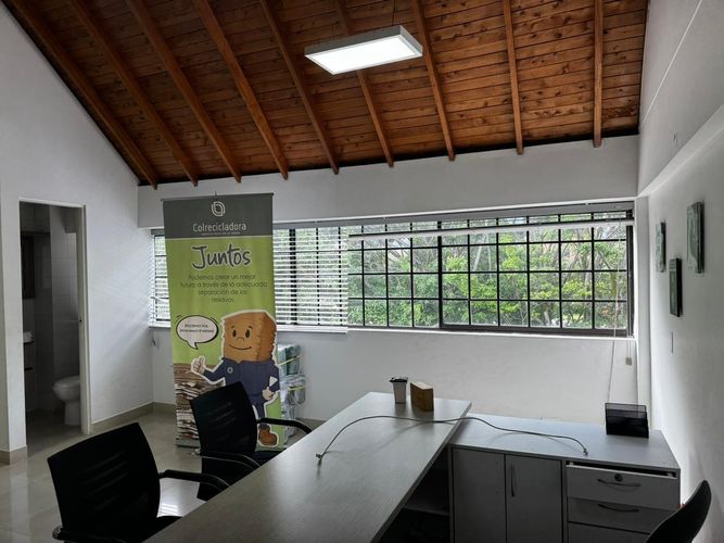 Oficina en venta en Las Vegas, Envigado, 1494 m² · foto 12 de 20