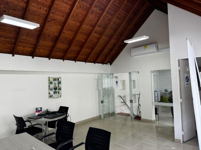 Oficina en venta en Las Vegas, Envigado, 1494 m² · foto 10 de 20