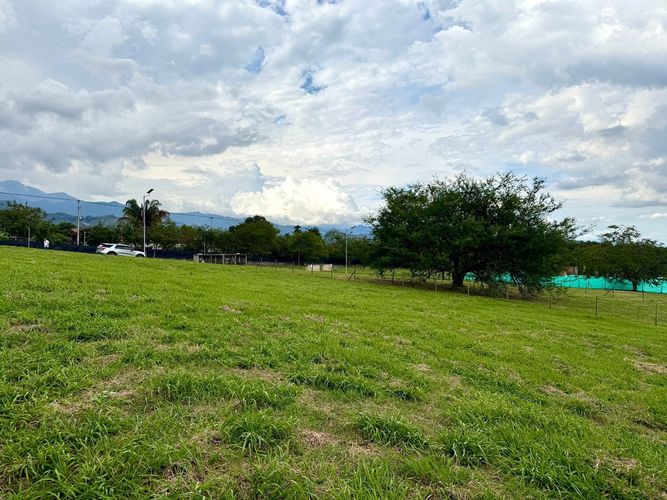 Lote en venta en La Riverita, Cali, 1521 m² · foto 3 de 5