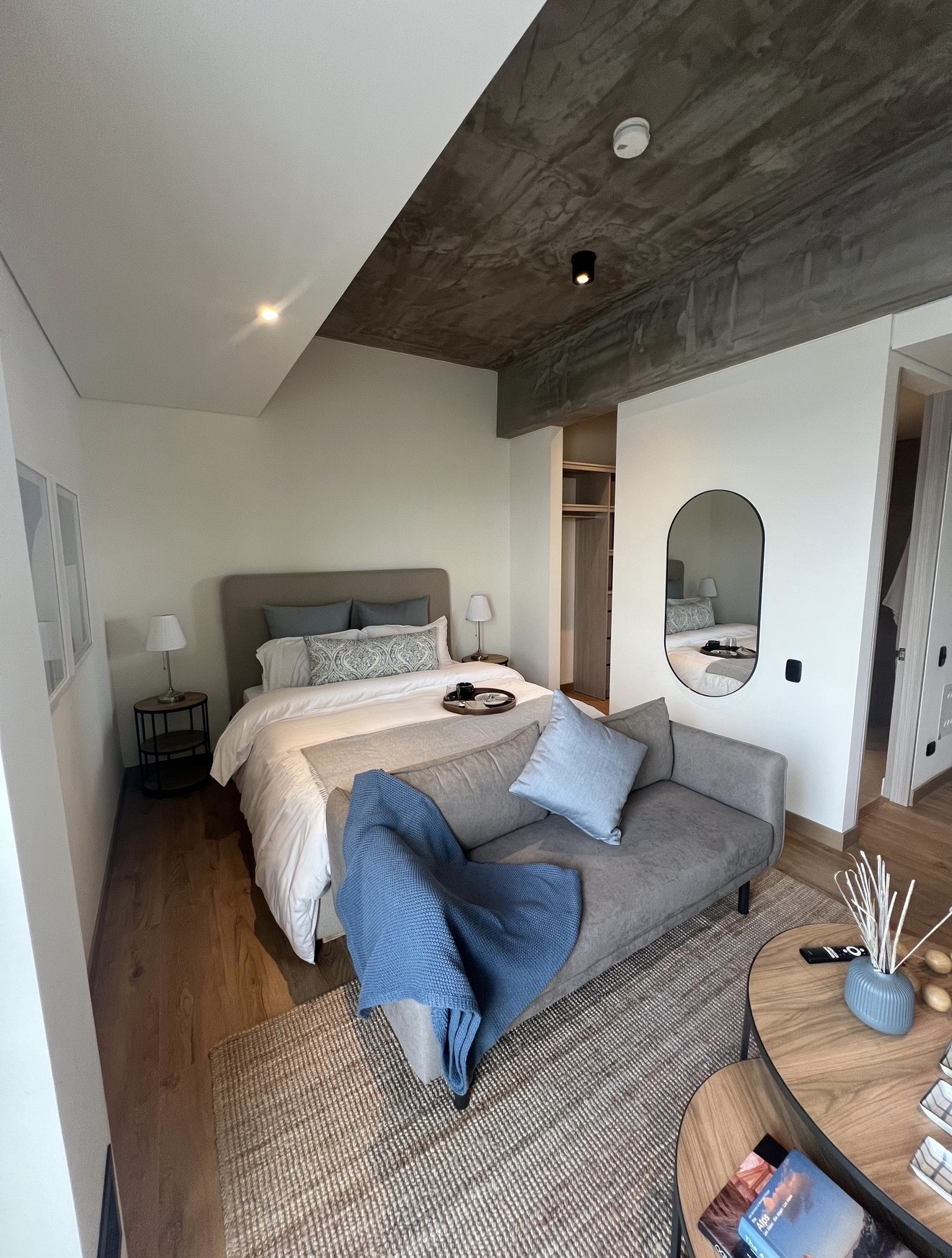 Apartaestudio en arriendo en Ciudad Salitre, Bogotá · foto 20 de 24