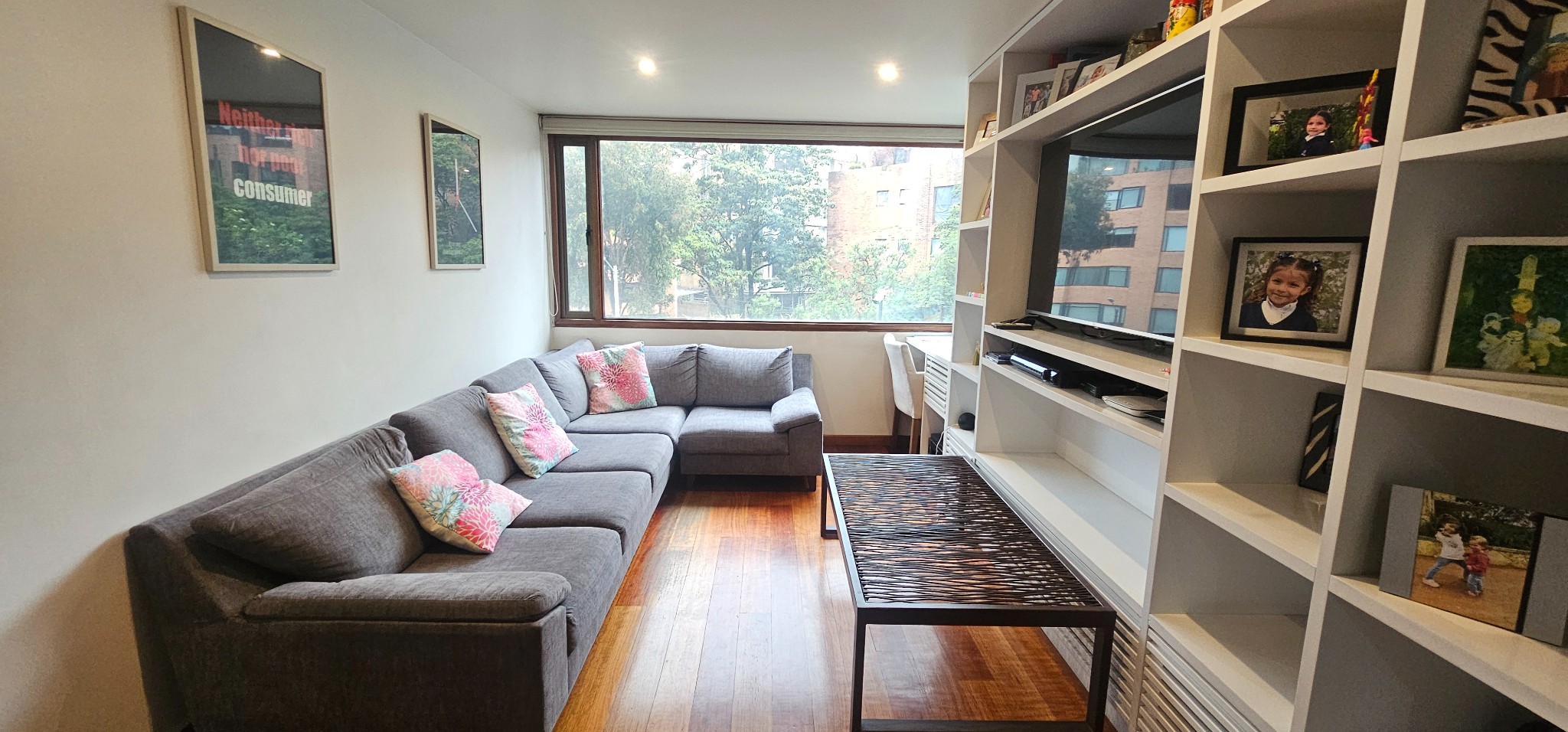 Apartamento en venta en Los Rosales, Bogotá · foto 14 de 17