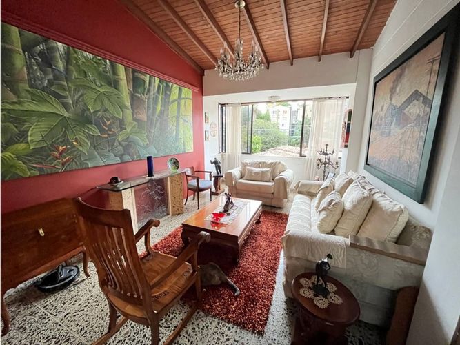 Apartamento de 4 alcobas en venta en Belén, Medellín, 134 m² · foto 2 de 14