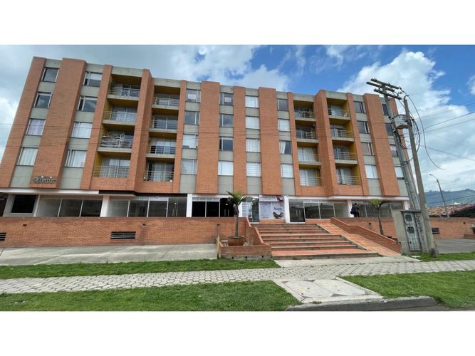 Apartamento en venta en Laura Vicuña, Chía · foto 2 de 24