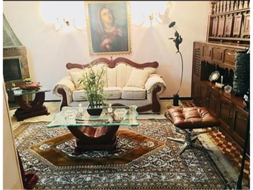 Casa en venta en Pontevedra, Bogotá · foto 3 de 13