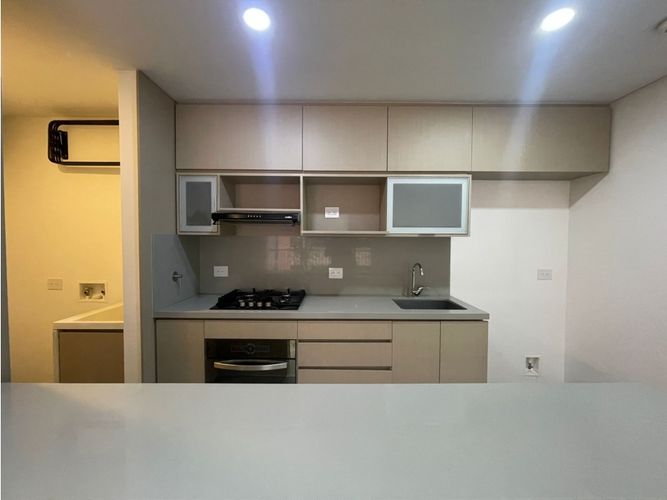 Apartamento de 3 alcobas en arriendo en Vía Las Palmas, Medellín, 100 m² · foto 2 de 24