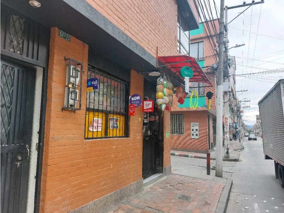 Casa en venta en Engativá, Bogotá · foto 6 de 24
