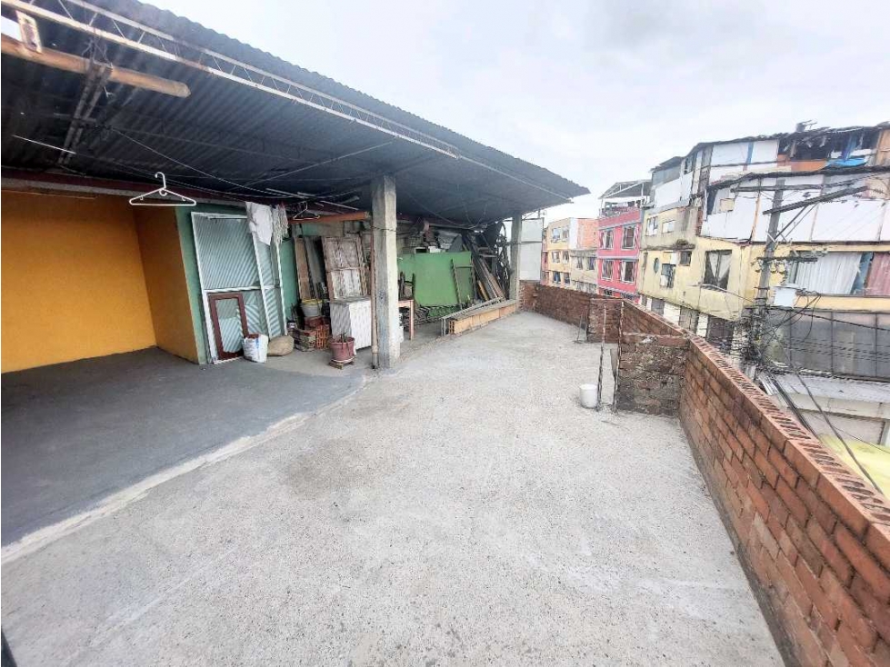 Casa en venta en Engativá, Bogotá · foto 8 de 24