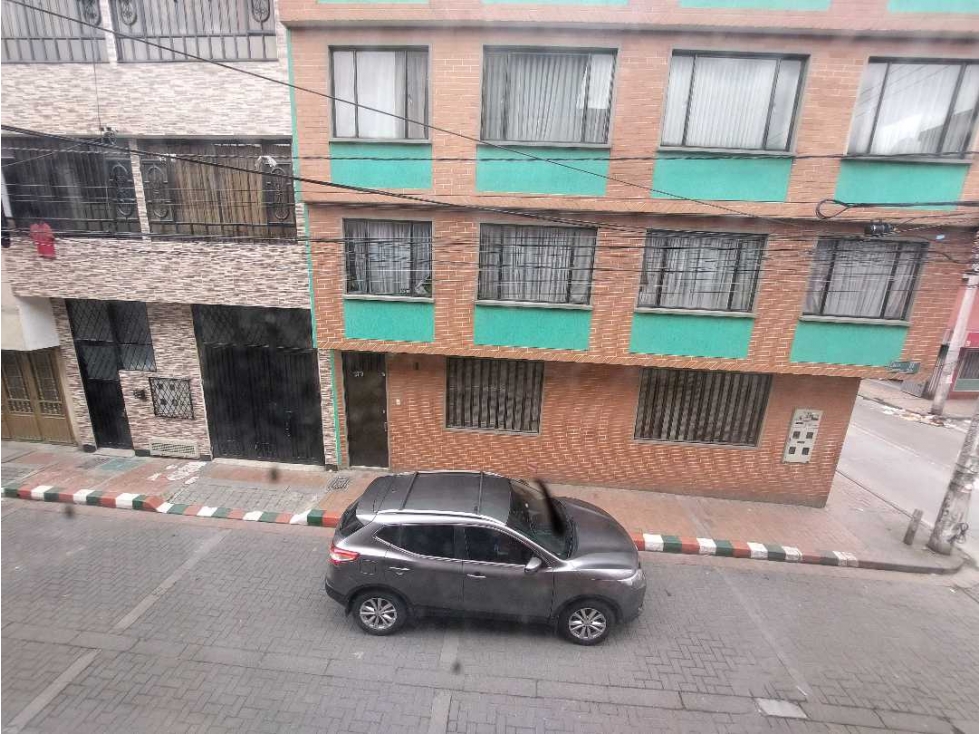 Casa en venta en Engativá, Bogotá · foto 10 de 24