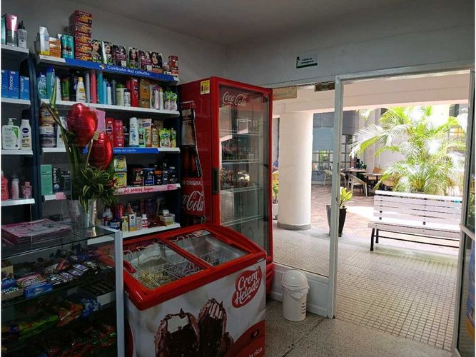 Local en venta en La Mota, Medellín, 30 m² · foto 2 de 12
