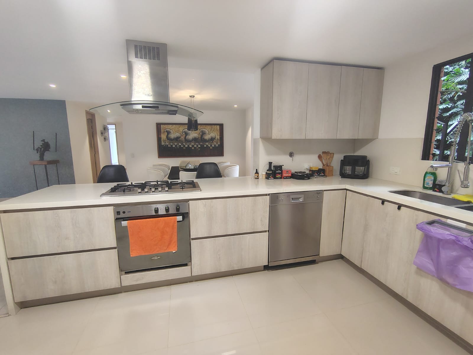 Apartamento en arriendo en El Poblado, Medellín · foto 6 de 20