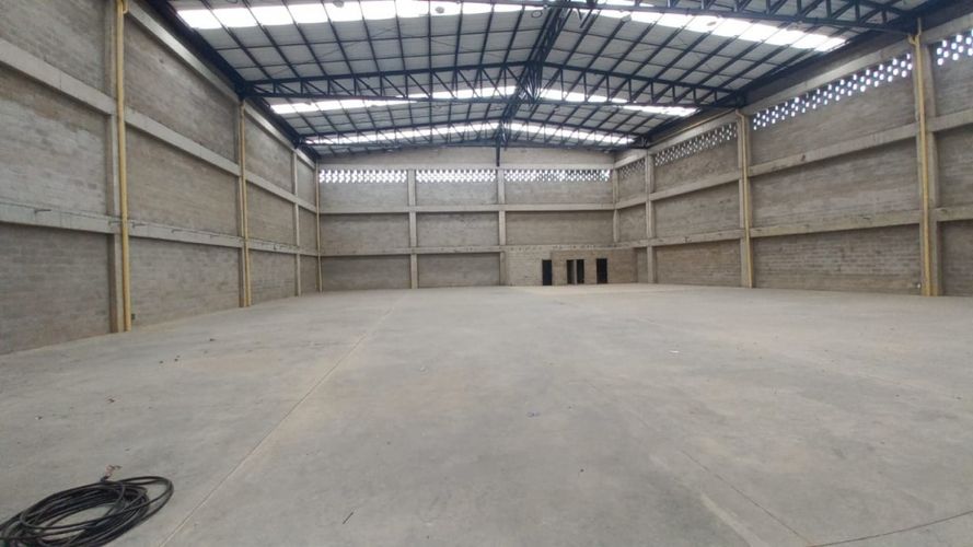 Bodega en venta en El Salado, Guarne, 942 m² · foto 3 de 9
