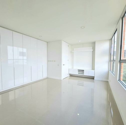 Apartamento de 4 alcobas en venta en Cristales, Cali, 123 m² · foto 6 de 13