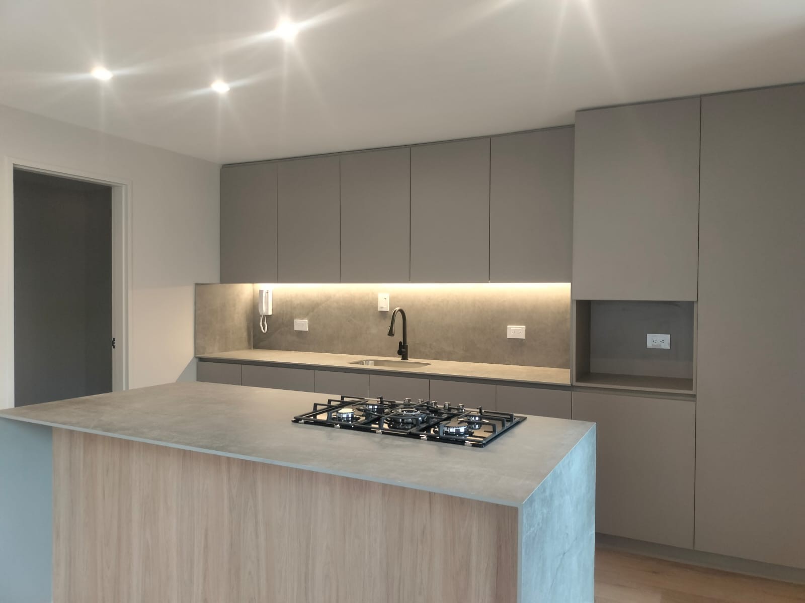 Apartamento en arriendo en El Poblado, Medellín · foto 5 de 20