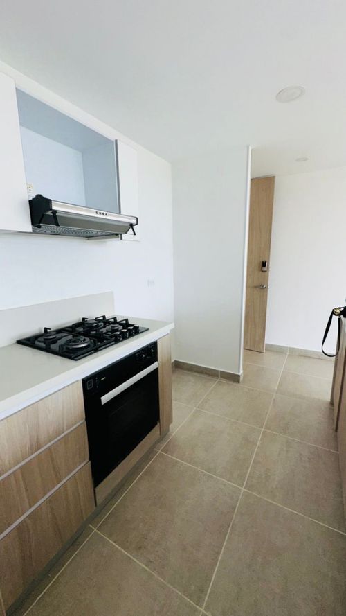 Apartamento de 2 alcobas en venta en Cuarto De Legua - Guadalupe, Cali, 75 m² · foto 7 de 18