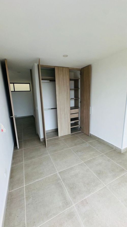 Apartamento de 2 alcobas en venta en Cuarto De Legua - Guadalupe, Cali, 75 m² · foto 15 de 18