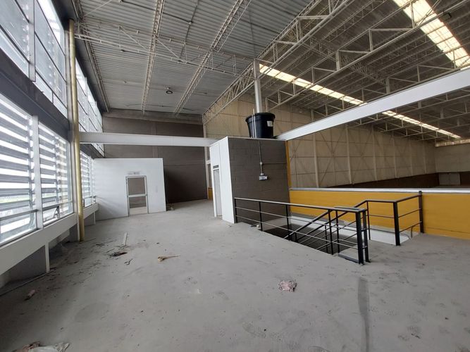Bodega en arriendo en Parcelas, Cota, 1510 m² · foto 16 de 19