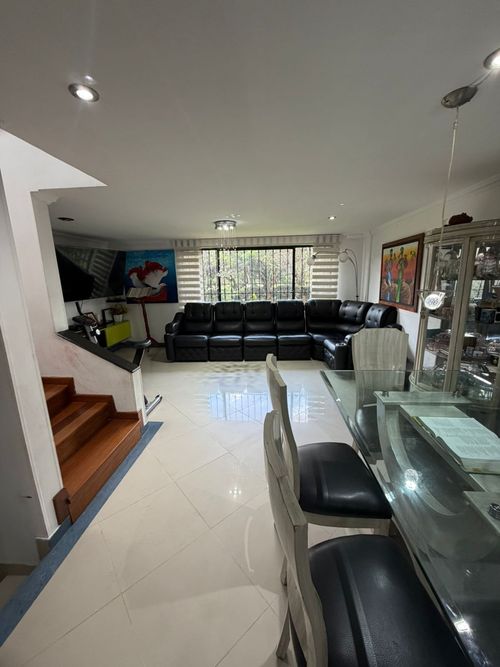 Casa de 4 alcobas en venta en Mallorca, Bogotá, 164 m² · foto 4 de 21