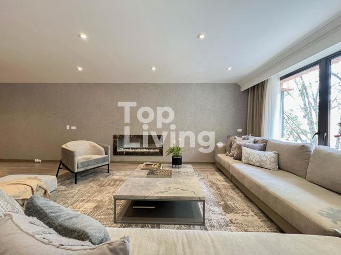 Apartamento de 2 alcobas en venta en Chicó Reservado, Bogotá, 170 m² · foto 2 de 22