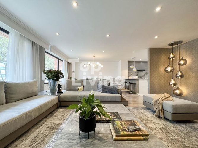 Apartamento de 2 alcobas en venta en Chicó Reservado, Bogotá, 170 m² · foto 3 de 22