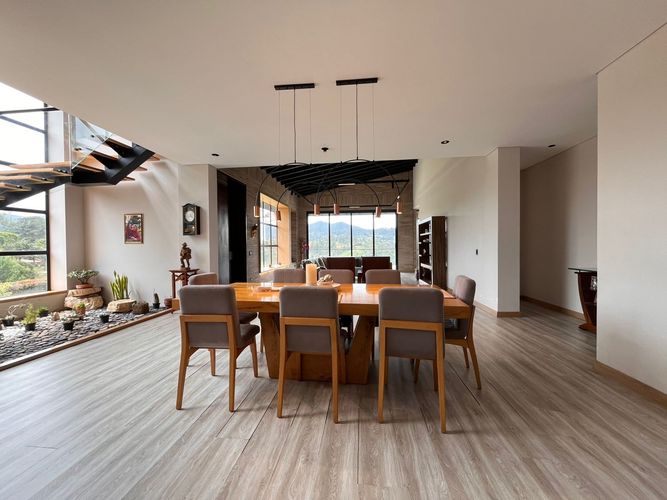 Casa de 4 alcobas en venta en Mesa, Envigado · foto 2 de 19