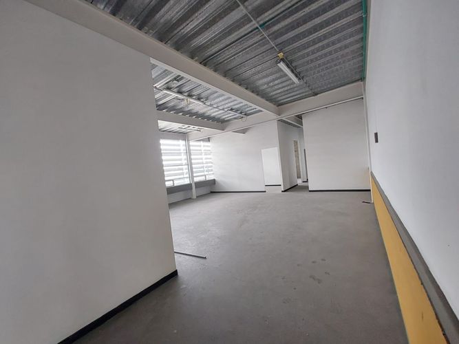 Bodega en arriendo en Parcelas, Cota, 1510 m² · foto 16 de 24