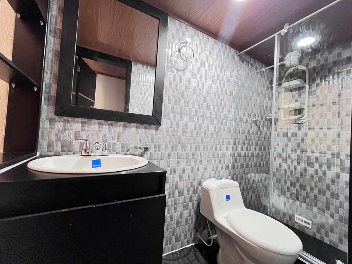 Casa en venta en Centro Comercial Titán Plaza, Bogotá · foto 10 de 24