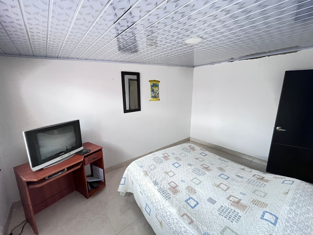 Casa en venta en Centro Comercial Titán Plaza, Bogotá · foto 13 de 24