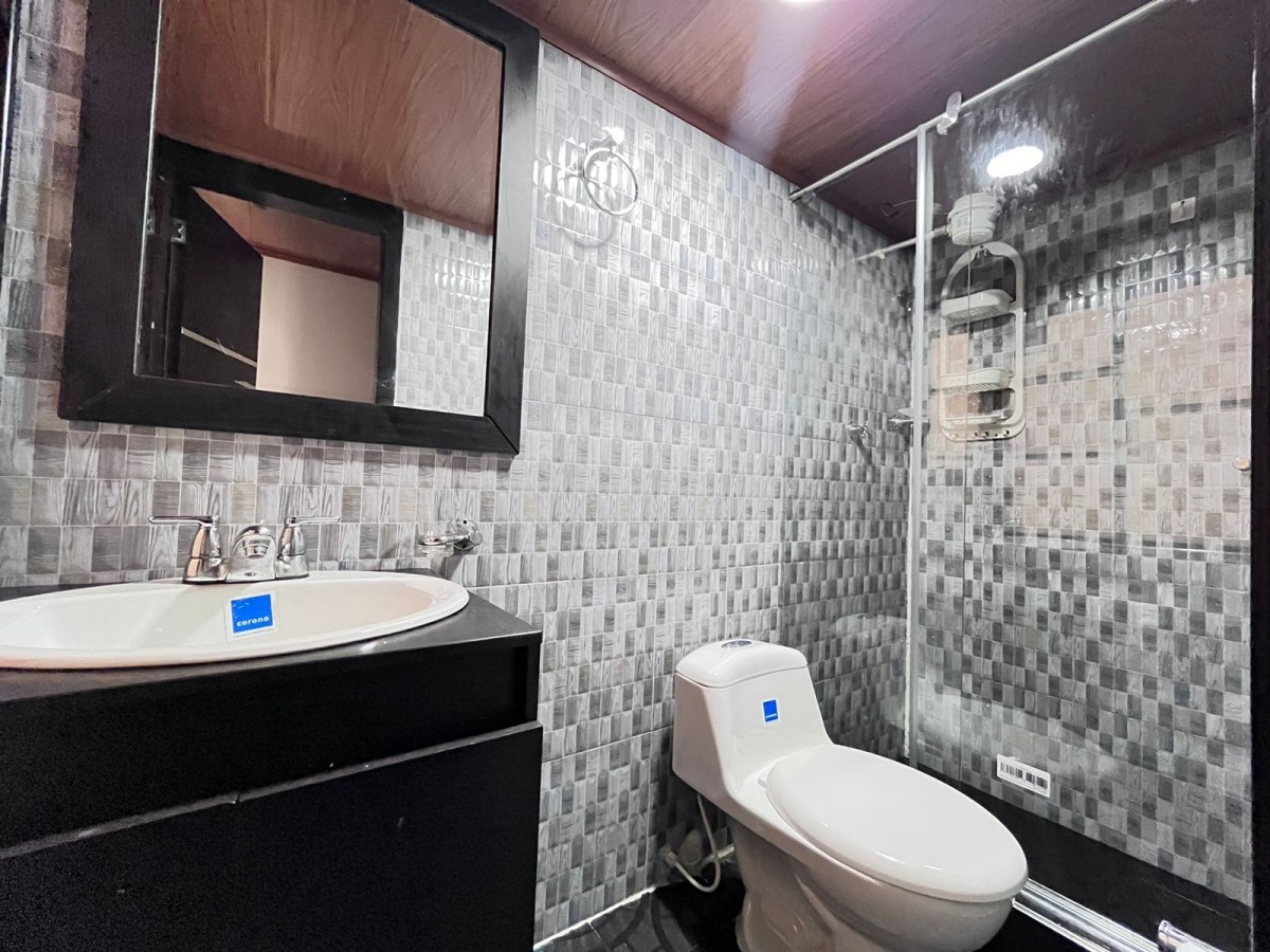 Casa en venta en Centro Comercial Titán Plaza, Bogotá · foto 14 de 24