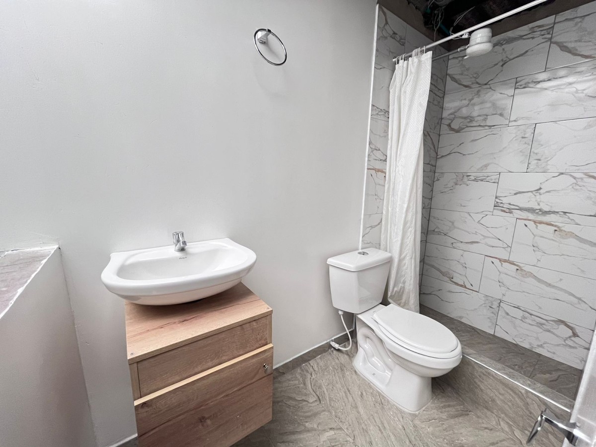 Casa en venta en Centro Comercial Titán Plaza, Bogotá · foto 16 de 24