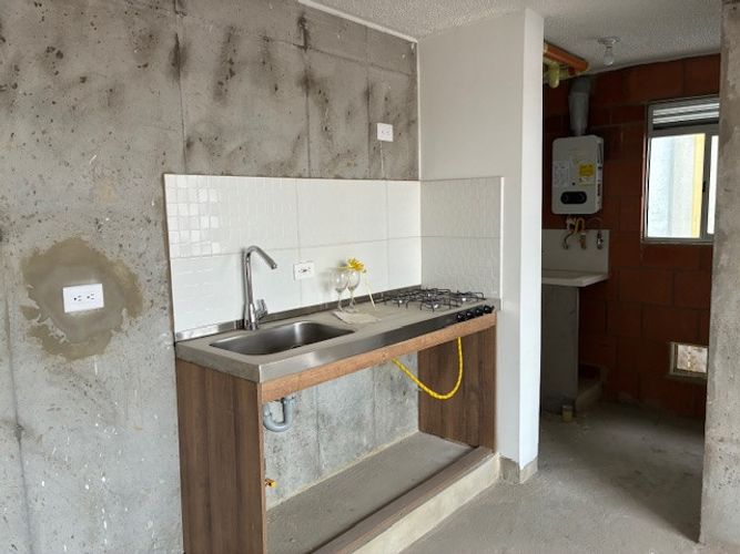 Apartamento de 2 alcobas en venta en Casablanca Suba I, Bogotá, 45 m² · foto 6 de 9