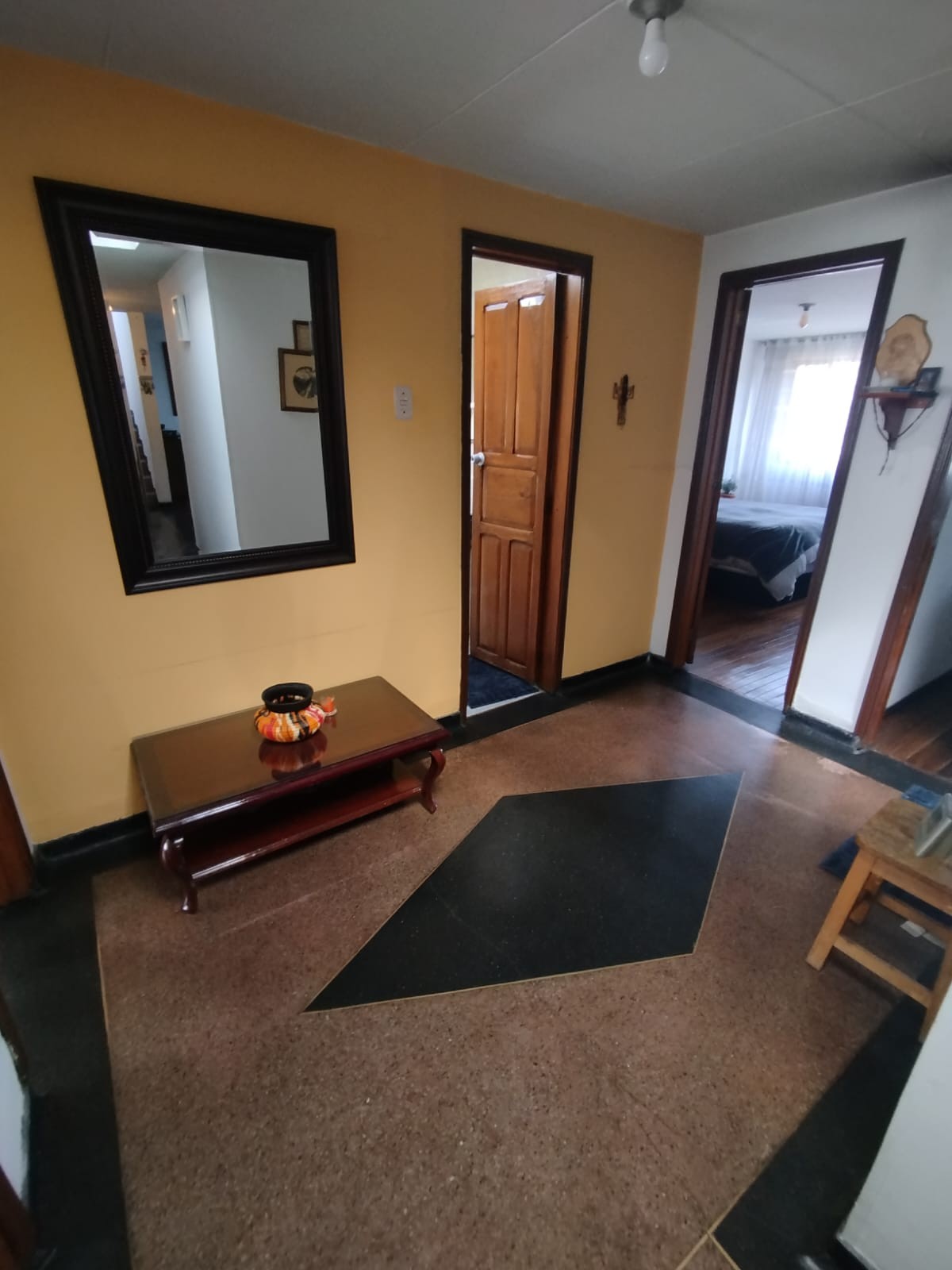 Casa en venta en Normandia, Bogotá · foto 8 de 19