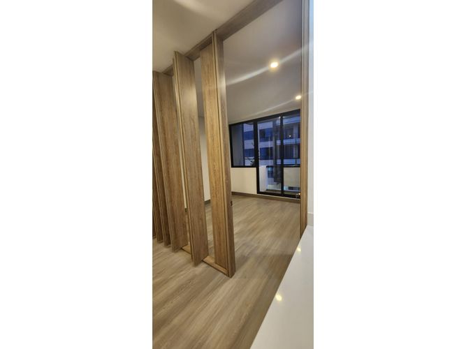 Apartaestudio en venta en Bella Suiza, Bogotá, 35 m² · foto 4 de 16