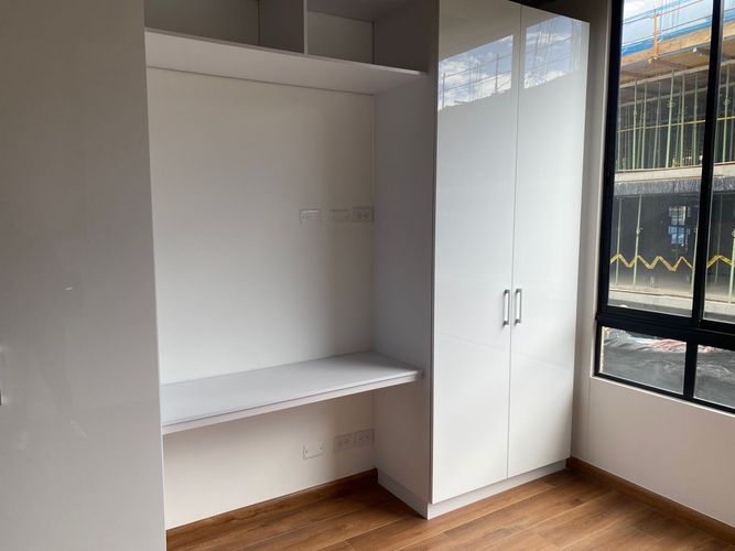 Apartaestudio en venta en Chico Norte, Bogotá, 24 m² · foto 9 de 24