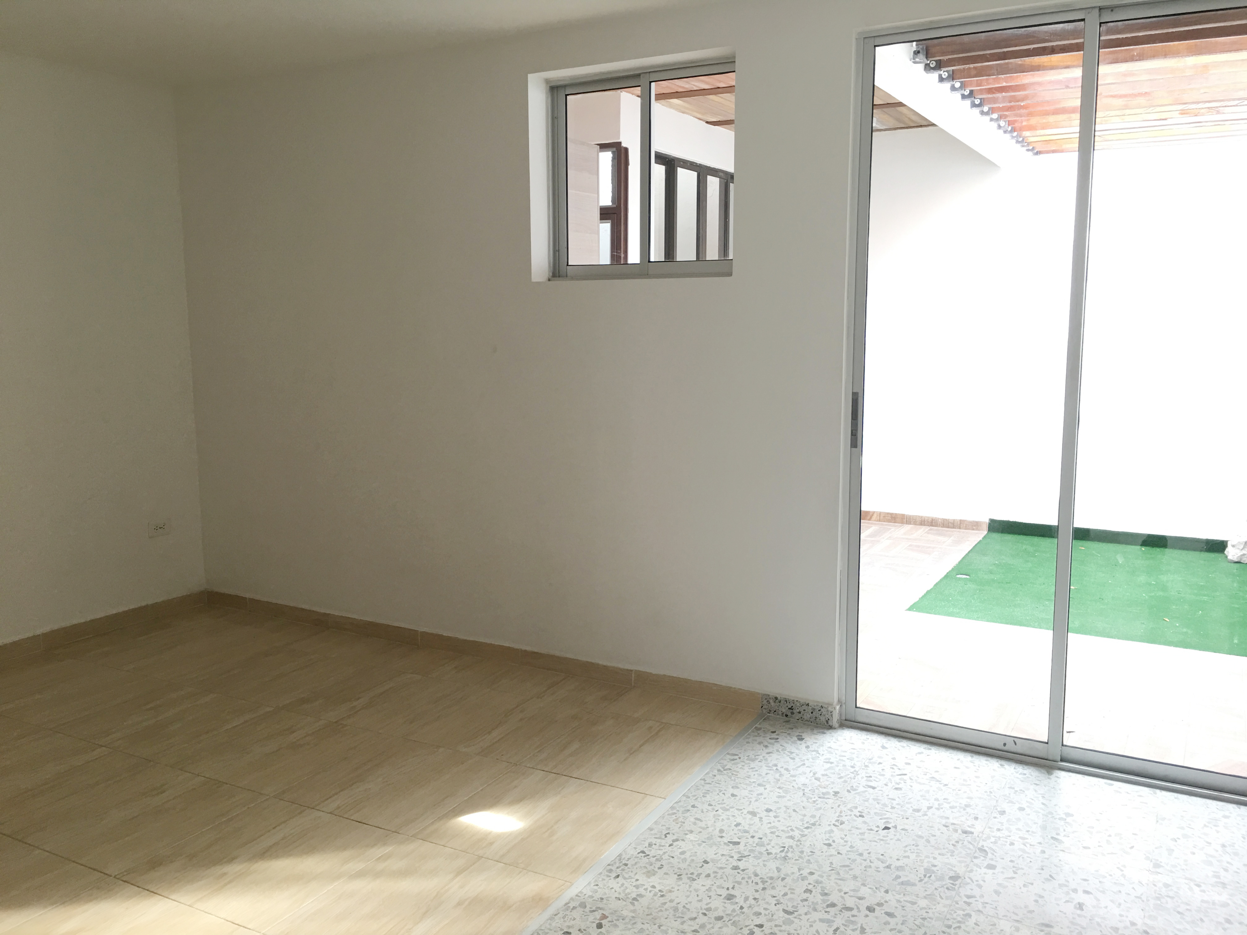 Studio for rent in Versalles, Cali