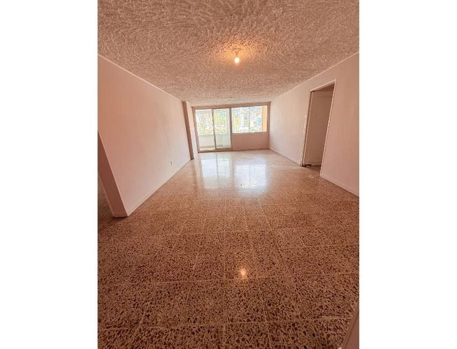 Apartamento de 3 alcobas en venta en Sotomayor, Bucaramanga, 163 m² · foto 2 de 20