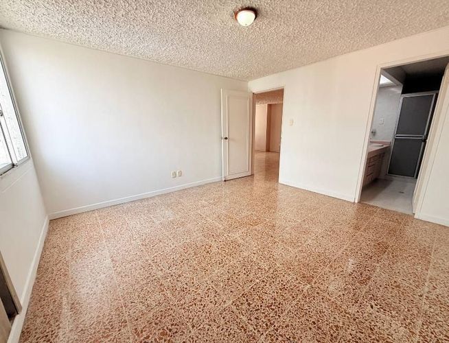 Apartamento de 3 alcobas en venta en Sotomayor, Bucaramanga, 163 m² · foto 11 de 20