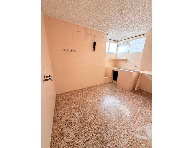 Apartamento de 3 alcobas en venta en Sotomayor, Bucaramanga, 163 m² · foto 13 de 20