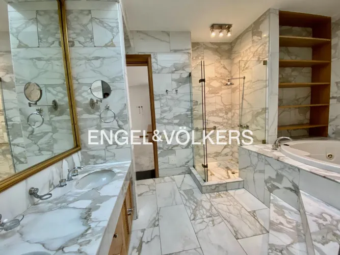Apartamento de 4 alcobas en arriendo en Los Rosales, Bogotá, 480 m² · foto 10 de 19