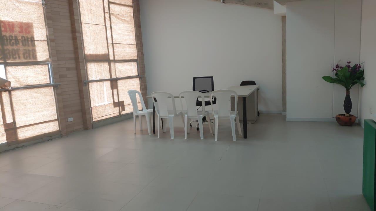 Oficina en Arriendo en Laura vicuña, Chía