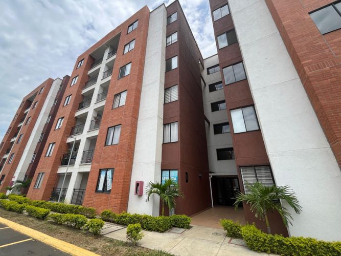 Apartamento de 2 alcobas en venta en Parque Natura, Jamundí, 52 m² · foto 2 de 24