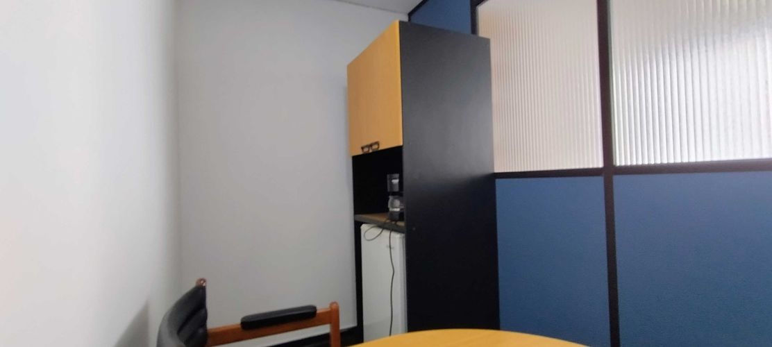 Oficina en arriendo en El Centro, Manizales, 22 m² · foto 3 de 12