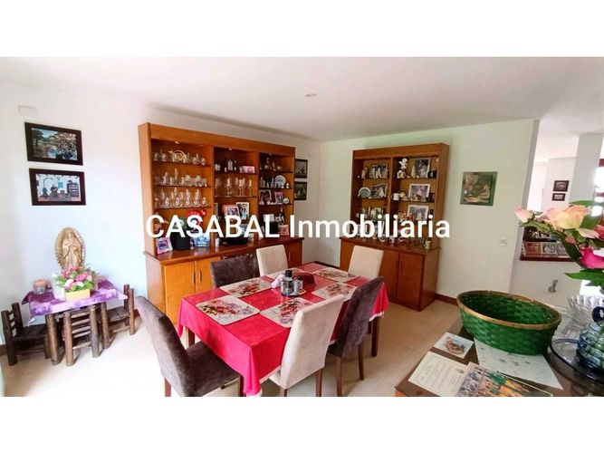 Casa de 5 alcobas en venta en Vereda La Balsa, Chía, 229 m² · foto 6 de 24
