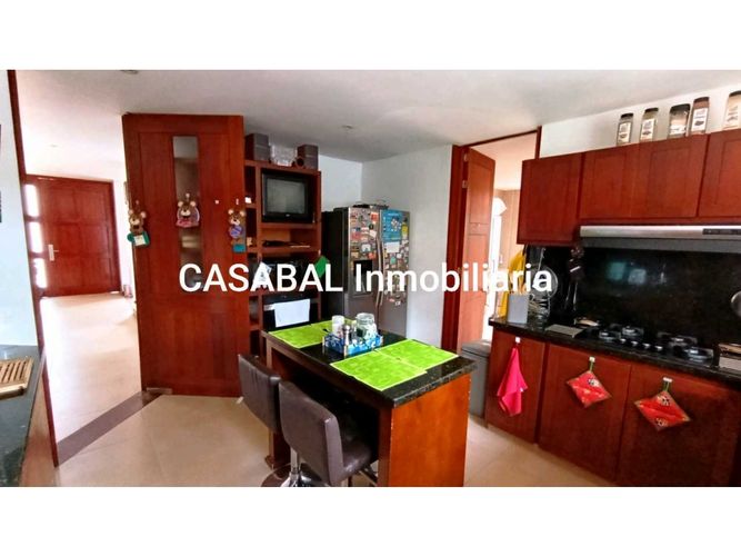 Casa de 5 alcobas en venta en Vereda La Balsa, Chía, 229 m² · foto 8 de 24
