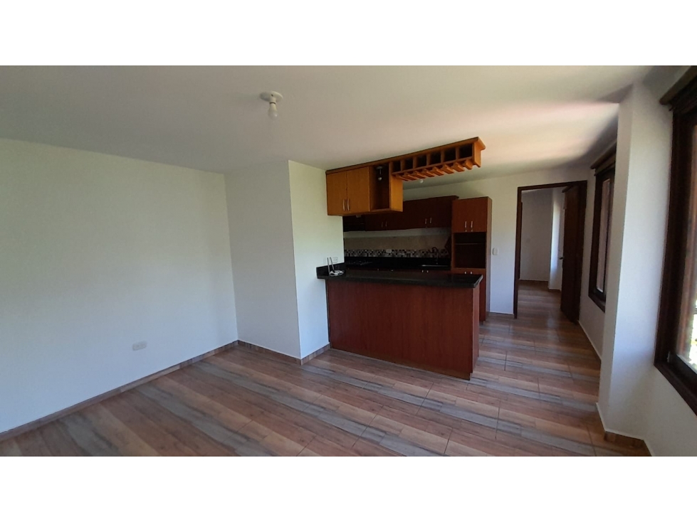 Casa de 7 alcobas en venta en El Carmen De Viboral, El Carmen de Viboral, 280 m² · foto 4 de 24