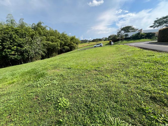 Lote en venta en Cerritos, Pereira, 1900 m² · foto 2 de 14