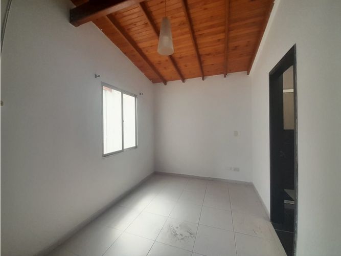 Apartamento de 3 alcobas en venta en Cristo Rey, Medellín, 115 m² · foto 16 de 23