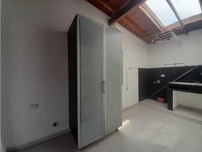 Apartamento de 3 alcobas en venta en Cristo Rey, Medellín, 115 m² · foto 18 de 23