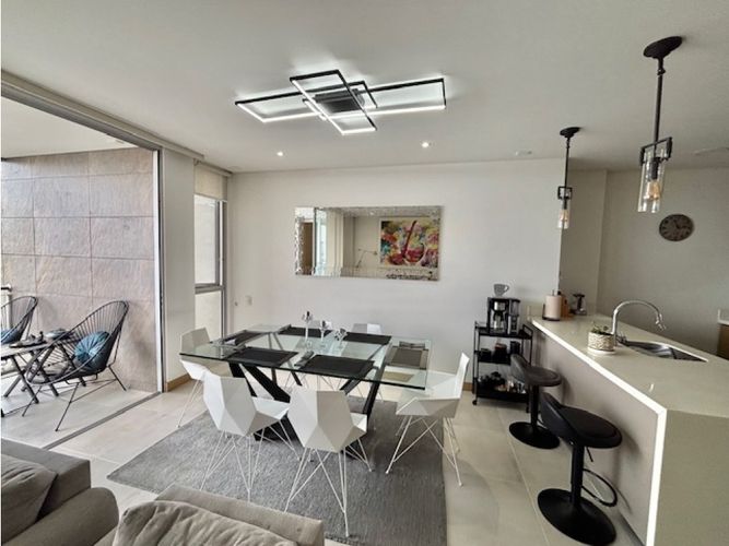 Apartamento de 3 alcobas en venta en Santa Monica, Cali, 146 m² · foto 2 de 16