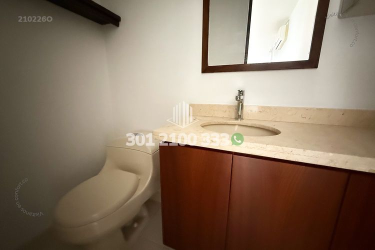 Oficina en arriendo en Los Balsos, Medellín, 74 m² · foto 12 de 12