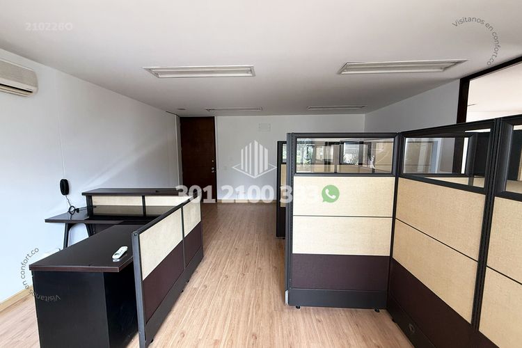 Oficina en arriendo en Los Balsos, Medellín, 74 m² · foto 5 de 12
